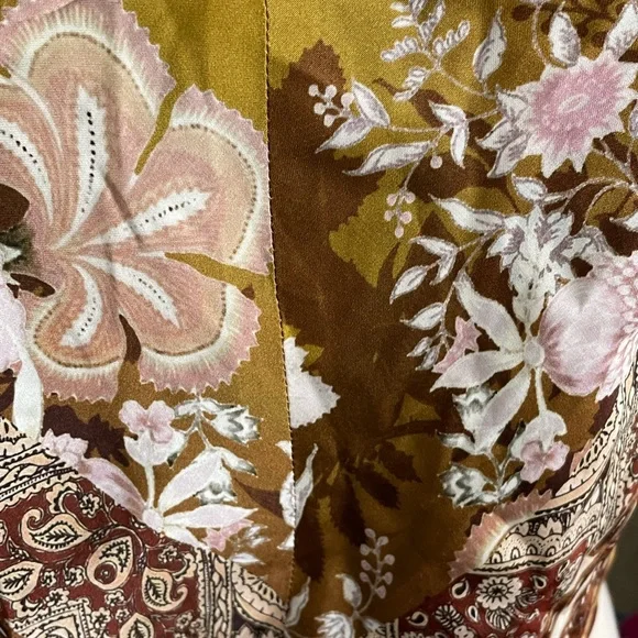 Guess Women's Blue & Brown Paisley V-Neck Cami Top - Picture 9 of 13